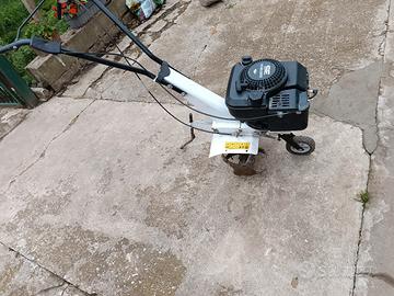 motozappa  BRIGGS STRATTION 