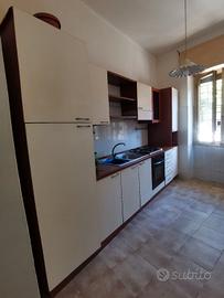 Cucina completi di elettrodomestici 3 metri