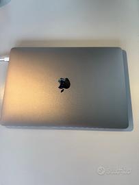 MacBook Pro 13" 2020 Intel Core i7 2,3 GHz 16 GB R