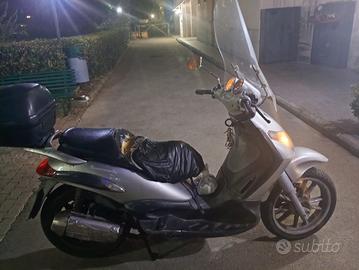 piaggio beverly