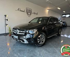 MERCEDES-BENZ GLC 200 d 4Matic Sport Pedane Fari