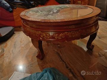 Tavolino soggiorno con rilievi e cassettini