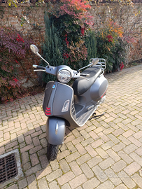 Vespa GTS 125 super sport