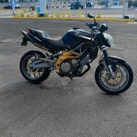 APRILIA SHIVER 750