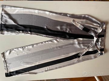 Pantaloni di taglio morbido taglia 42