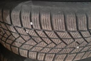 Gomme auto