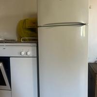 Frigorifero Indesit usato pochissimo
