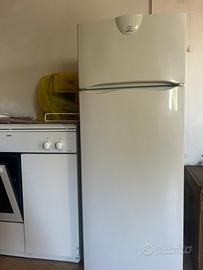 Frigorifero Indesit usato pochissimo