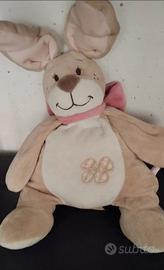 Coniglietta peluche