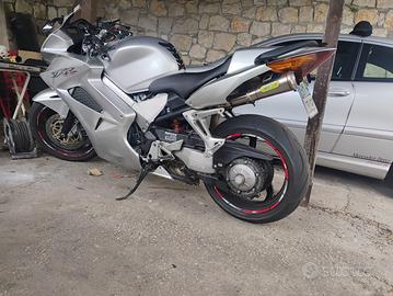 Honda Vfr 800 V-tech iscritta FMI