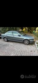 Jaguar da sistemare