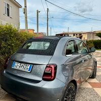 Fiat 500e Cabrio "la Prima"