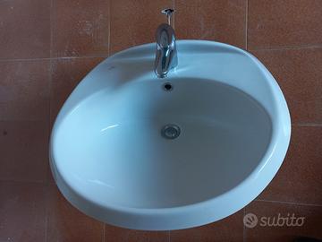 LAVANDINO BAGNO IDEAL STANDARD CON MISCELATORE