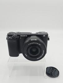 SONY ALPHA 6000 + 16-50 MM