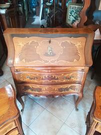 ribaltina intarsiata in noce 