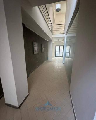 Immobile di 390 m² a Aversa