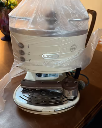 Macchina caffe DeLonghi