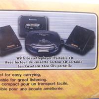 piccoli altoparlanti con jack per lettori cd e alt