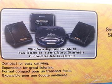 piccoli altoparlanti con jack per lettori cd e alt