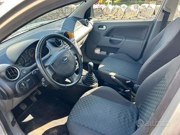 Ford fiesta Diesel 2002