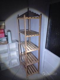 Scaffale in legno 