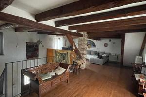 Rustico ristrutturato con giardino privato