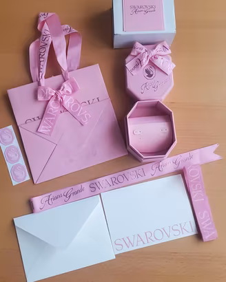 Limited edition Ariana Grande pink packaging 