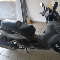 Scooter City Coom 300
