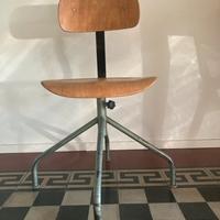 Sedia sgabello vintage