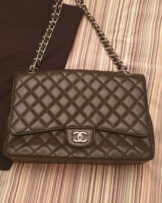 Chanel Jumbo maxi nera