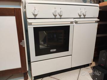 Cucina a Gas De Longhi con Forno