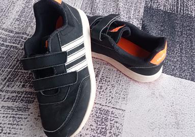 Scarpe Adidas Nere  Ragazzo 