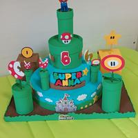 torta super Mario più palloncini 