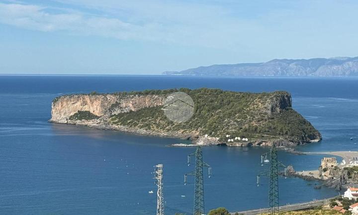 3 LOCALI A SAN NICOLA ARCELLA