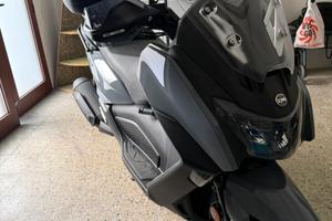 Sym MaxSym 400 GT anno 2024