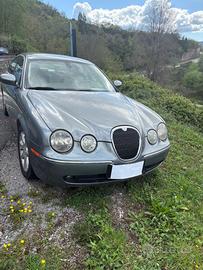 Jaguar S-Type 2.7 diesel V6 Sport