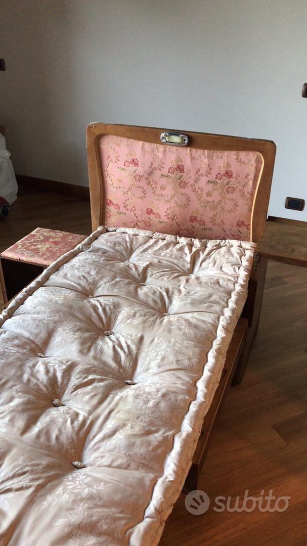 Mobile letto anni 40-50 - Arredamento e Casalinghi In vendita a Roma