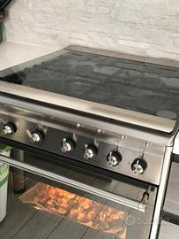 piano cottura a gas con forno integrato