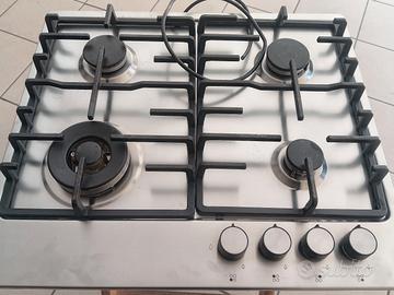 Piano cottura metano. 