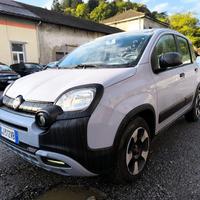 FIAT Panda Cross 1.0 FireFly S&S Hybrid FULL OPT