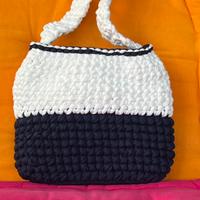 Borsa a spalla bicolore bianco e blu