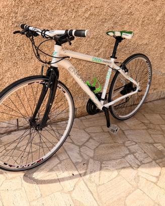 Bici ibrida