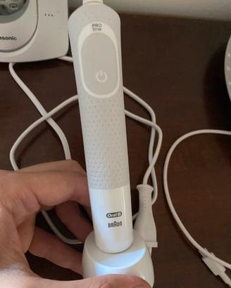 Spazzolino Elettrico - Oral B