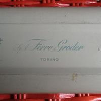 Scatola di metallo vintage Ferro Groder Torino