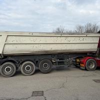 Semirimorchio schmitz