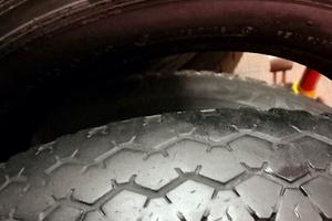 Gomme Ape 