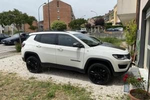 Jeep compass trailhawk 4X4