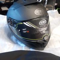 Casco devil carbon