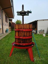 torchio uva vino