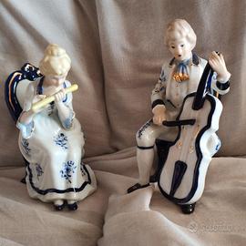 Coppia statuine porcellana/ceramica